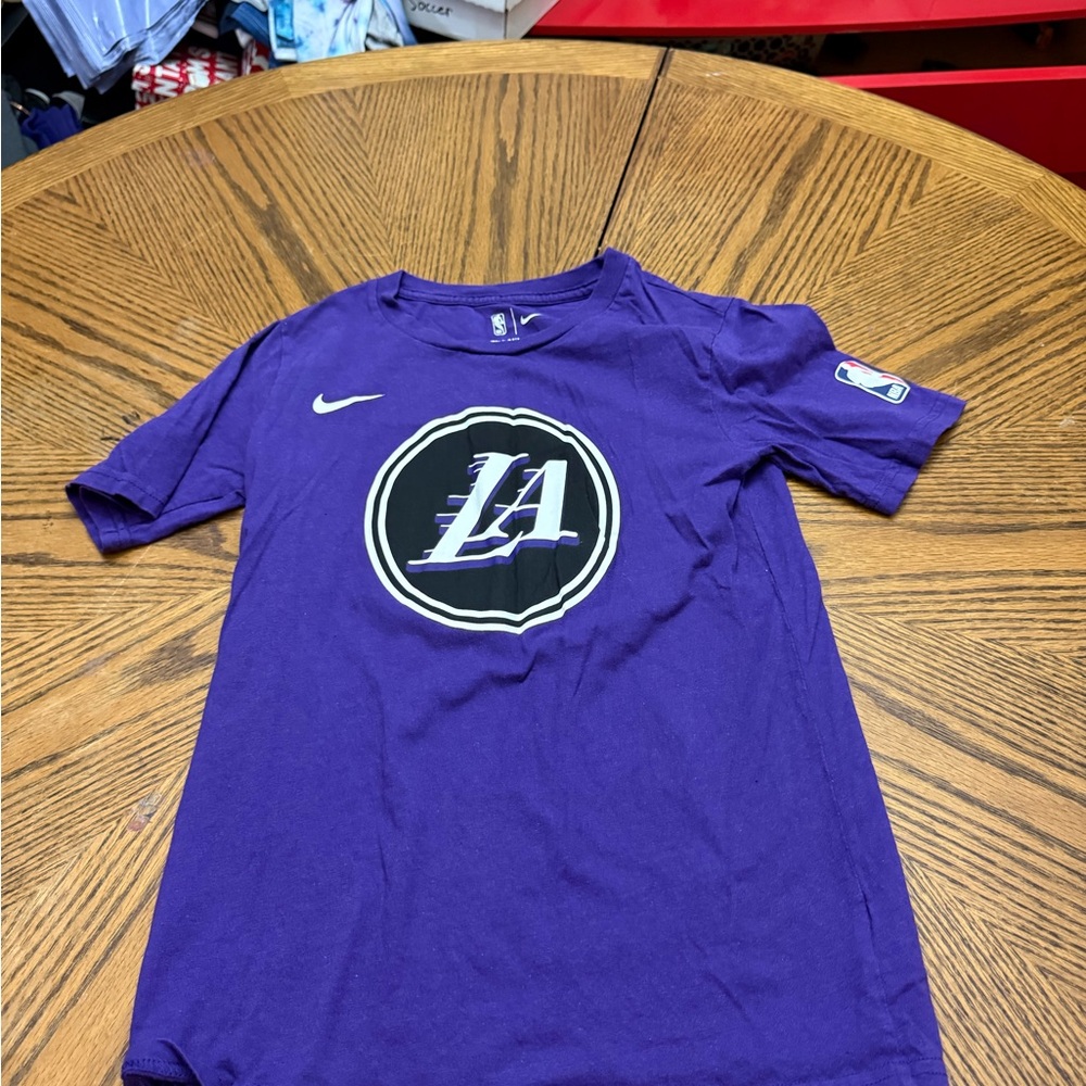 Nike Kids Purple LA Basketball Logo Short Sleeve Tee